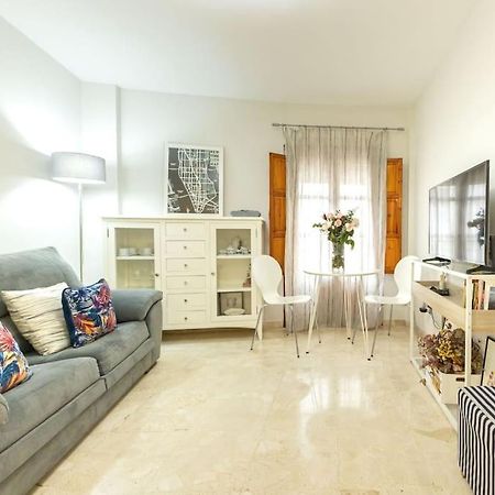 Pajaritos Center Suite By Valcambre Sevilla Exteriör bild