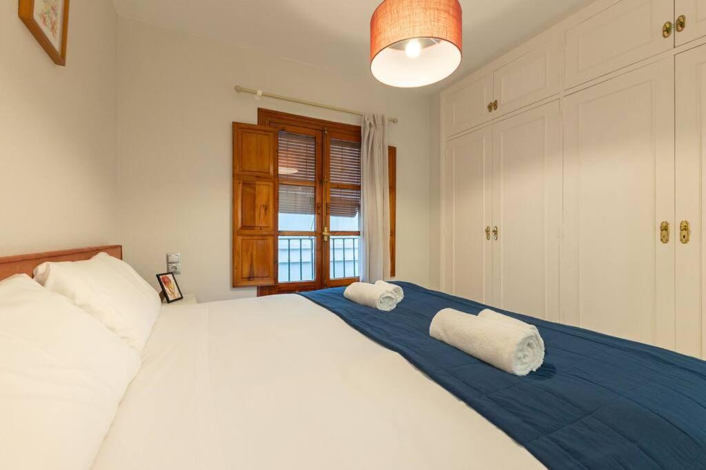 Pajaritos Center Suite By Valcambre Sevilla Exteriör bild